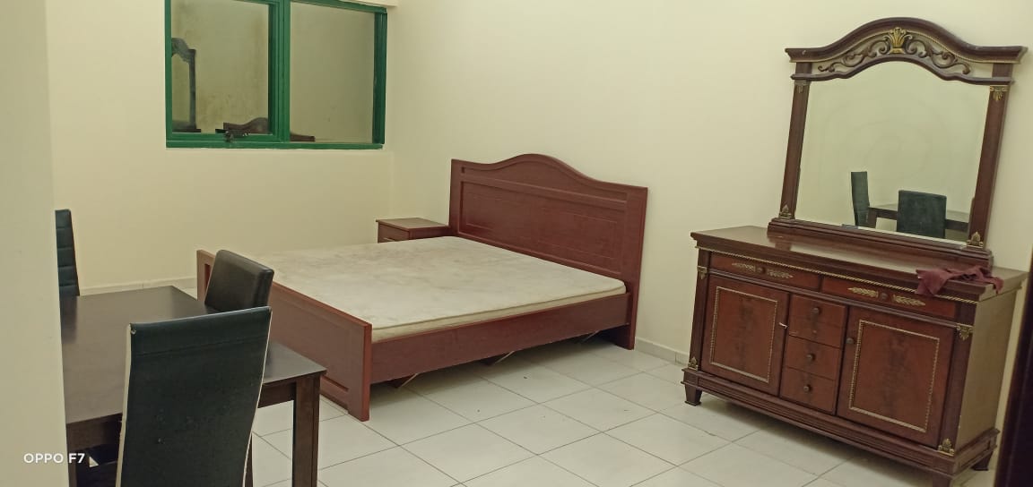 Big Hall Room Available For Family Or Couples Or Ladies In Al Majaz 3 Sharjah AED 1700 Per Month